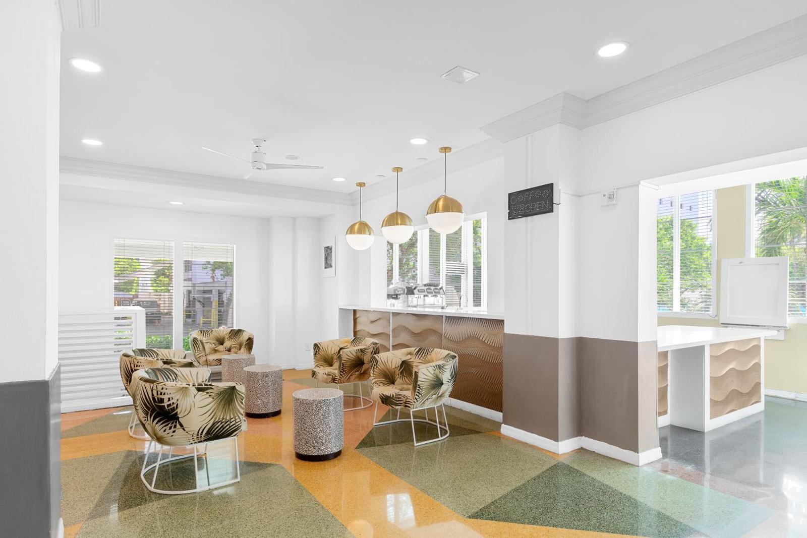 Townhouse Hotel by LuxUrban, Trademark Collection by Wyndham